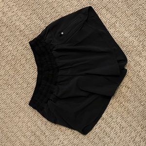Lululemon black shorts 8
